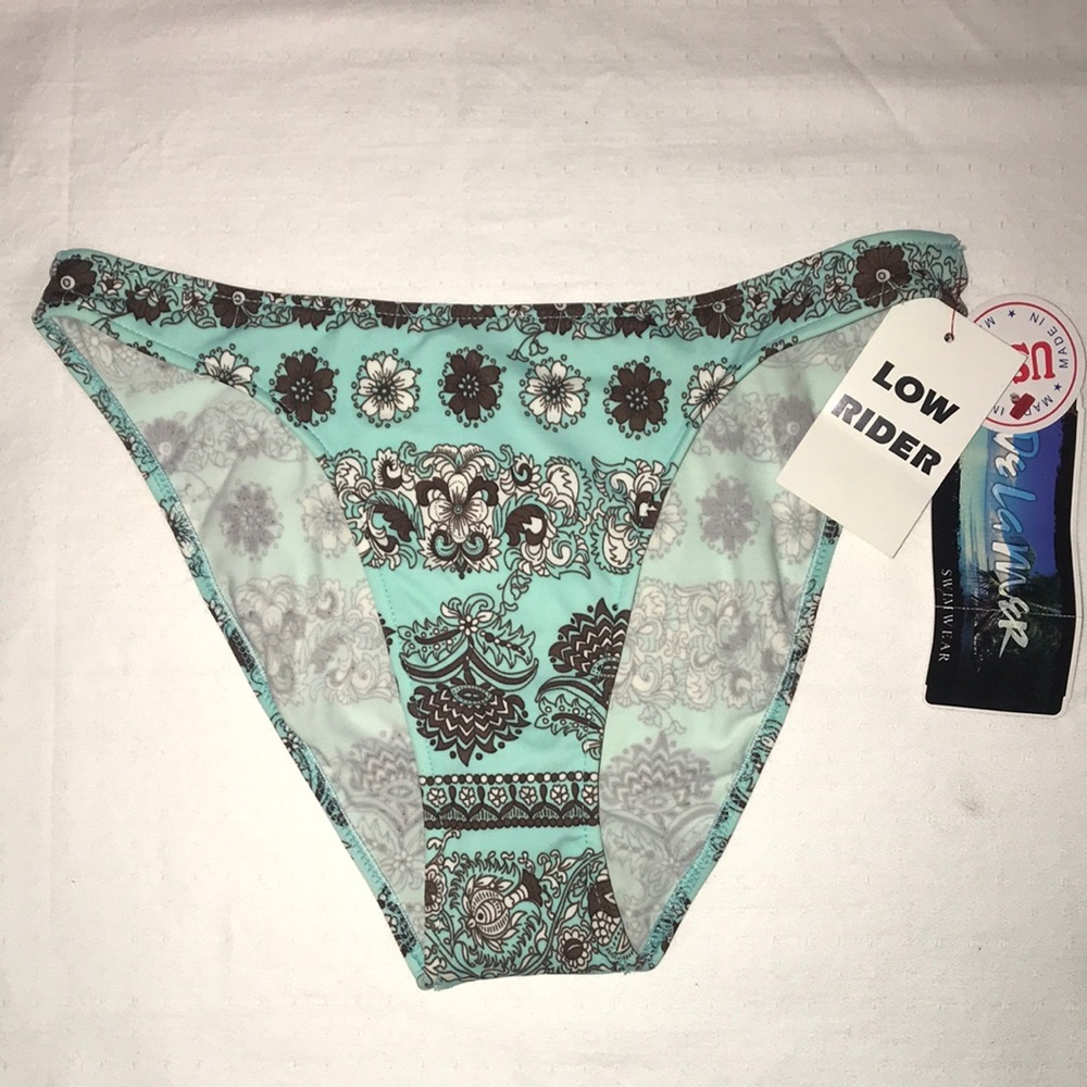 De La Mer Low Rise Bikini Bottoms - Small NWT